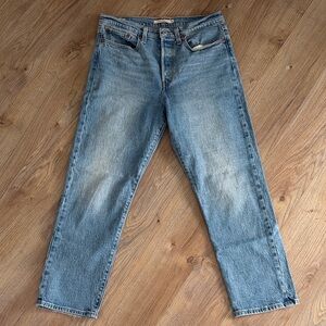 Levi's Blue Washed Cropped Ankle Jeans